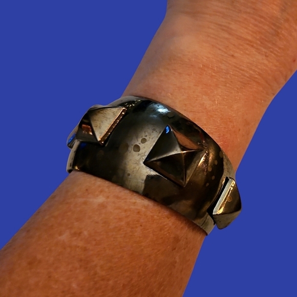 VTG Gunmetal Studded Chunky Wide Cuff Medieval Castlecore Bracelet - Picture 1 of 6